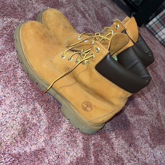 Timberland Boots - Picture 2 of 5